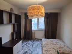 Berceni, Aparatorii Patriei, Piata Sudului